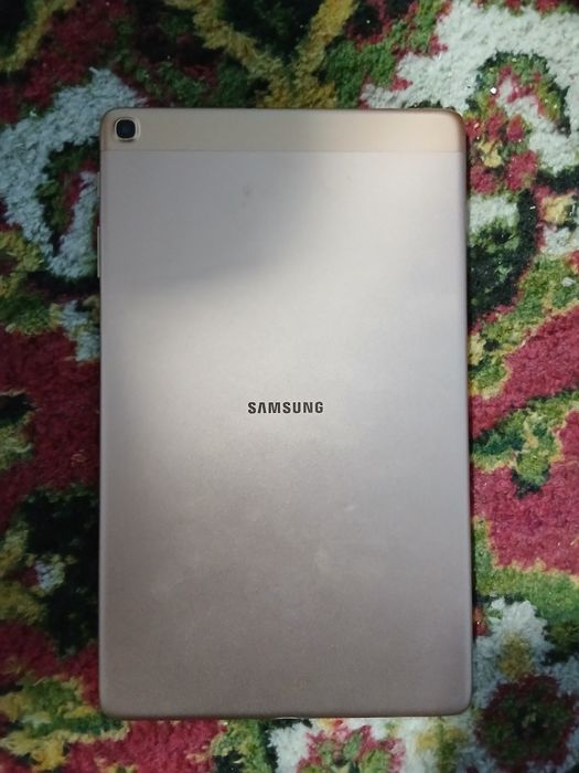 Samsung планшет Таб А