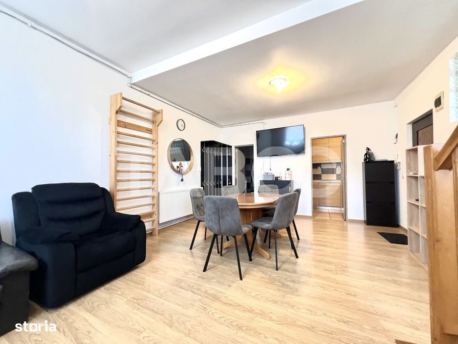 Apartament cu 3 camere pe 2 nivele zona Centrala Piata Abator