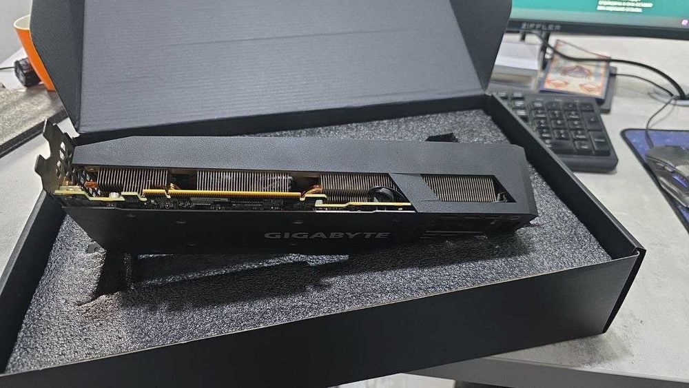 ПРодается  Gygabite RTX3070 Gaming OC 8Gb