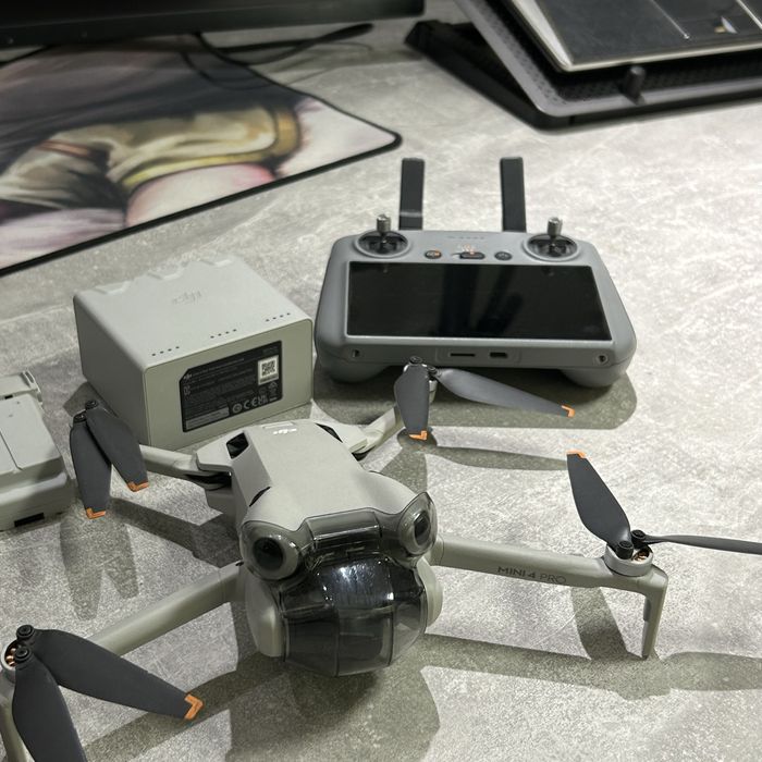 DJI Mini 4 Pro Fly more combo plus