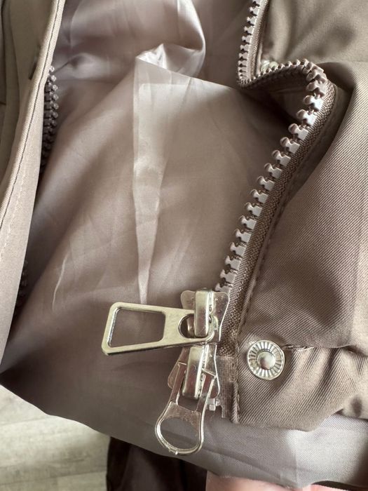 Куртка для девушки Новая