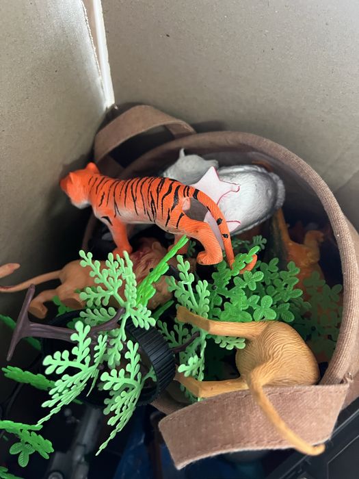 Продам детские игрушки