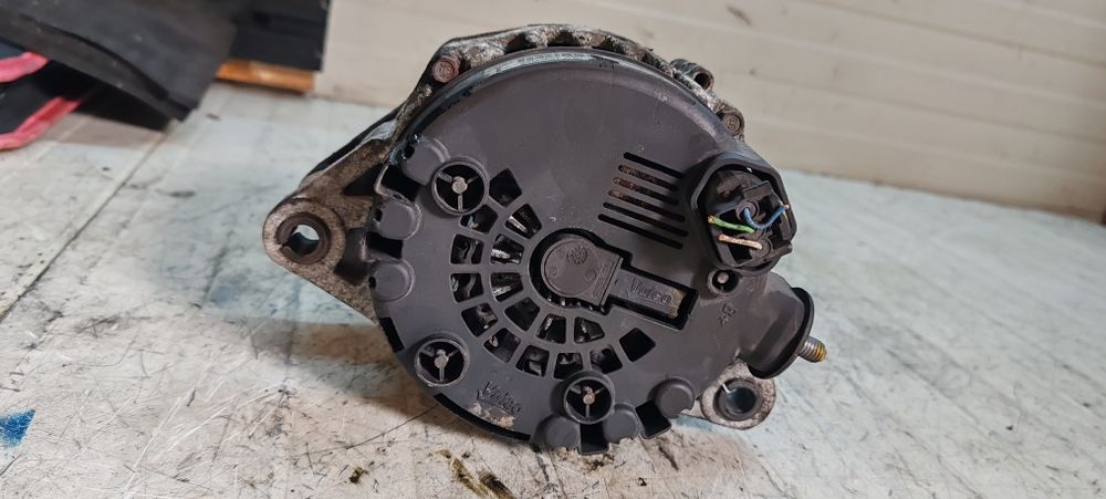 Alternator Hyundai ix35 2.0crdi 250lei