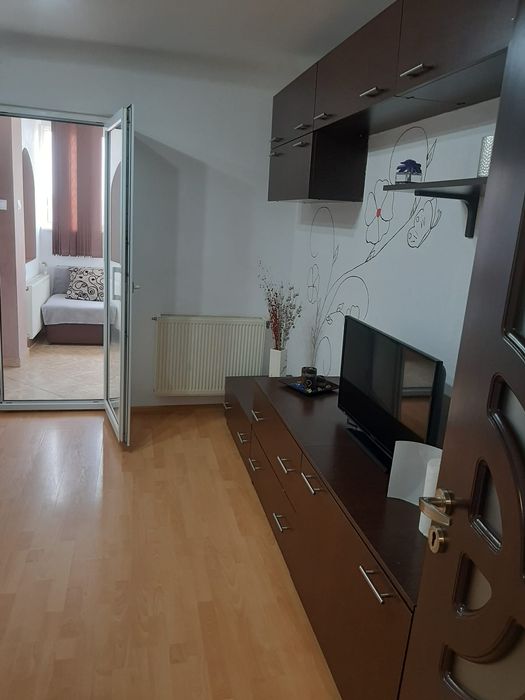 Garsoniera închiriere 32mp