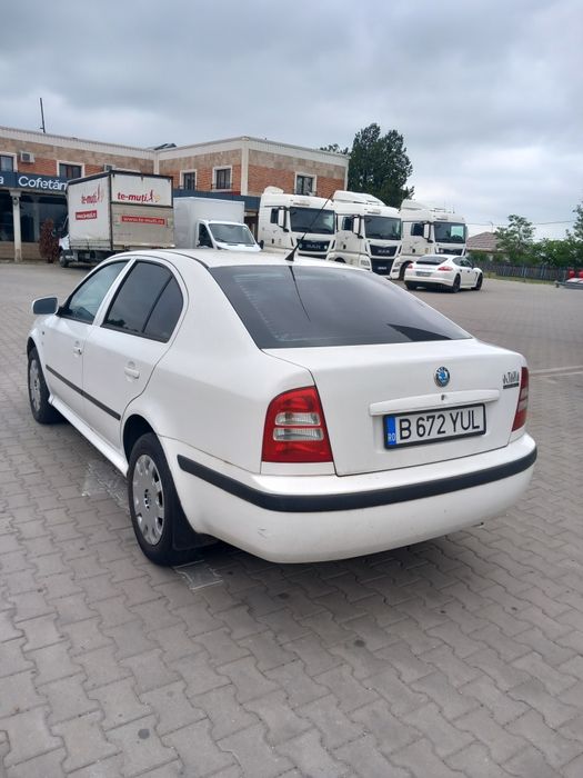 SKODA Octavia 2004 — imagine 3