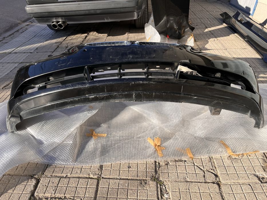 BMW E60 оригинални брони и прагове