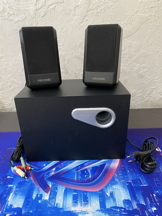Сабвуфер Microlab M280BT в отличном состоянии