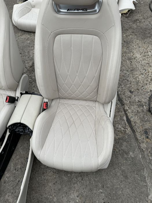 Кожен салон за Мерцедес Гт Амг Mercedes Gt amg w290