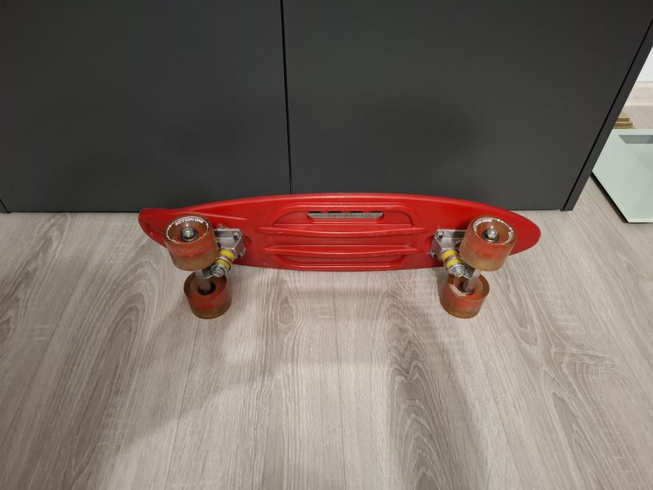 Penny board Noriel  cu roti luminoase[aproape nou]