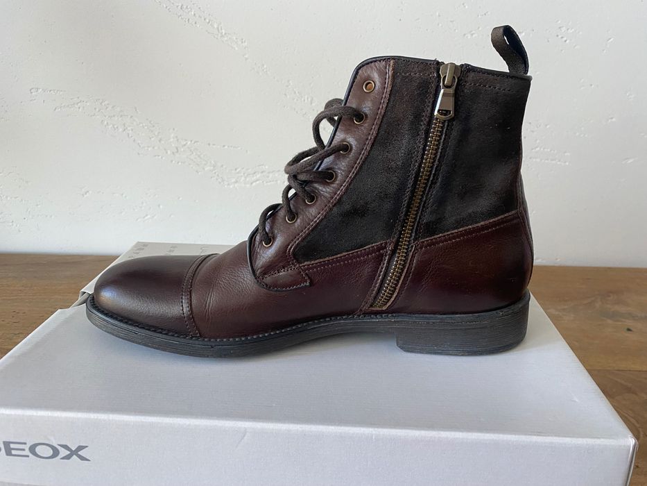 Vând ghete piele bărbați marca Geox
