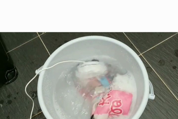 Продам мини стиралку.