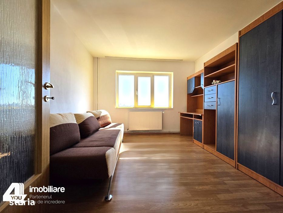 Apartament 3 camere Vlaicu 69 mp et.6 decomandat termoteca renovat