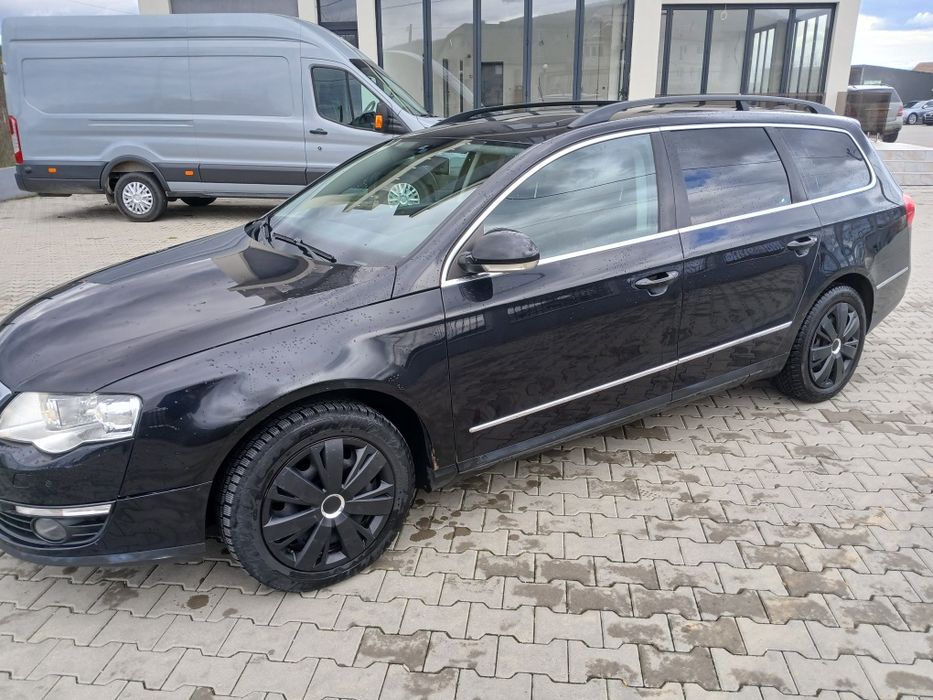 Volkswagen  PASSAT 2010