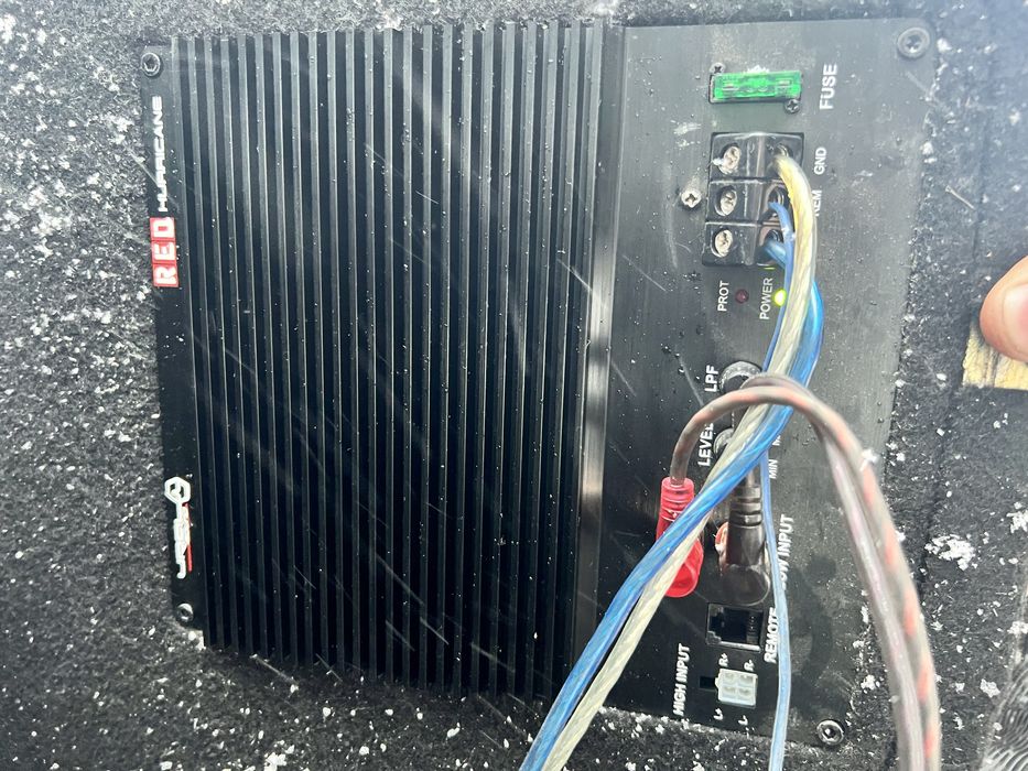 Продам сабвуфер Ural Hurricane