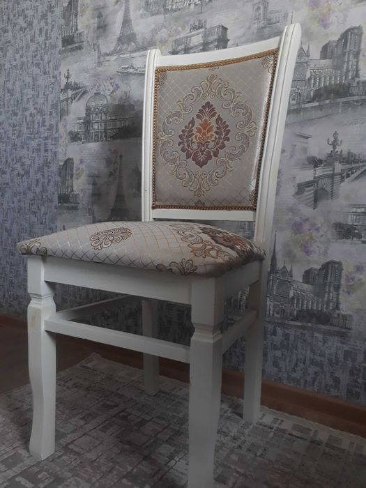 Стулья для зала гостинной