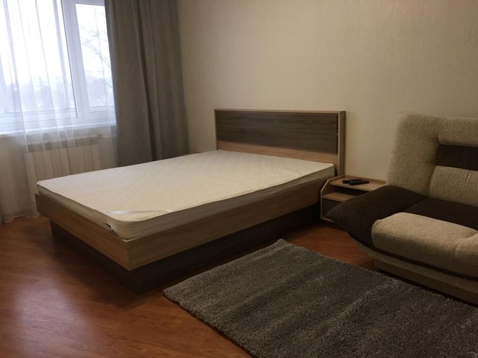 1 комн Центр маг.Лакомка,1 школа