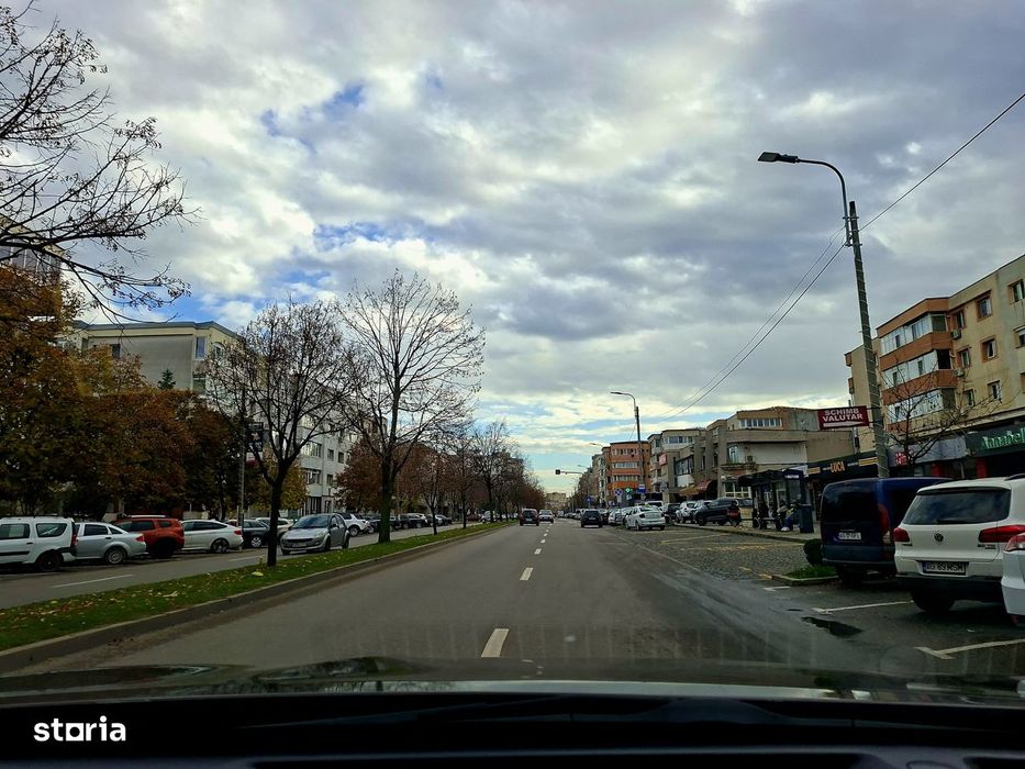 2 camere Banat , blocuri B.uri / Decomandat , finisaje clasice !