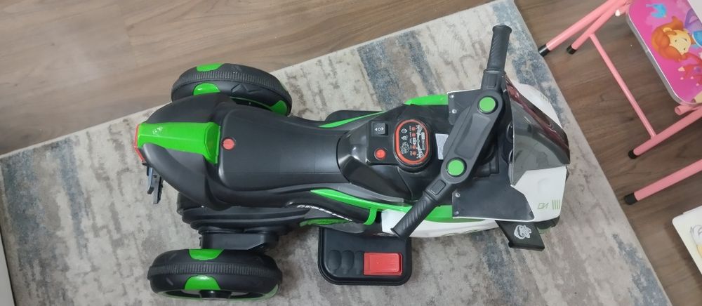 Электронный мотоцикл