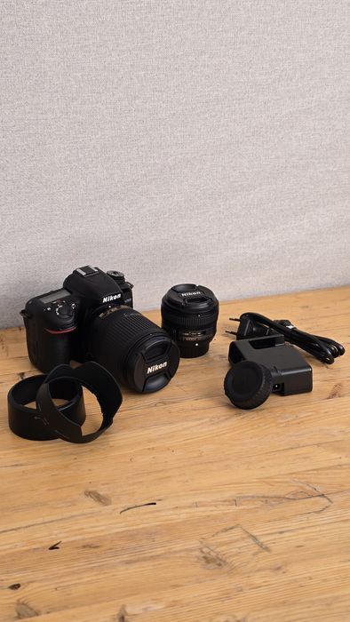 Продаю почти новый Nikon D7500