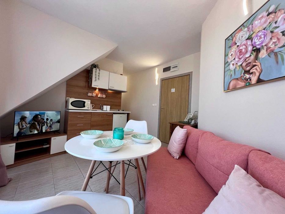 Продава се Двустаен апартамент в к.к. Слънчев бряг - 45 кв.м за 1323 €/кв.м - Снимка #1