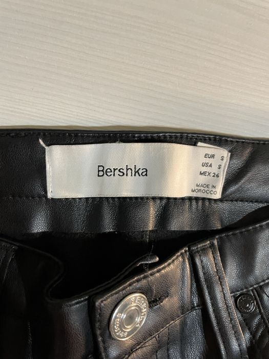Кожаные брюки, bershka