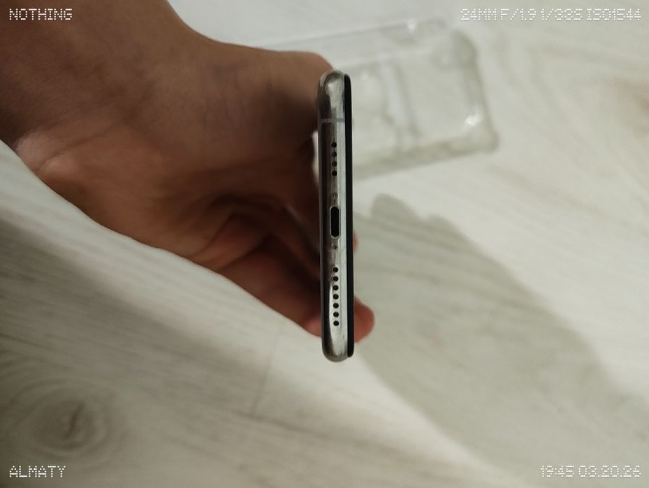 Продам iPhone xs max 64 гб