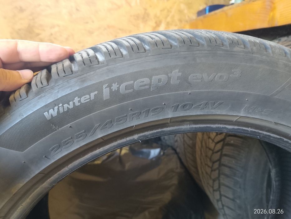 cauciucuri Hankook iarna 255 45 R19