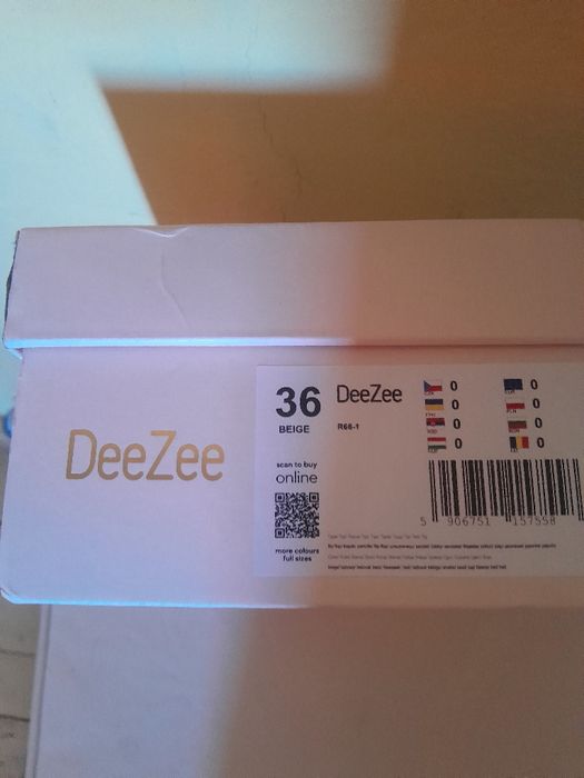 Дамски  сандали Calvin Klein и чехли DeeZee