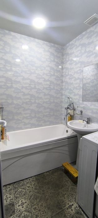 Продаю 3х  ком кв-ру М-в Куйлюк-2