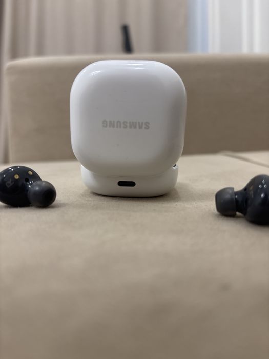 Samsung galaxy bads 2