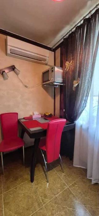 Двустаен имот в кв.Малинова долина