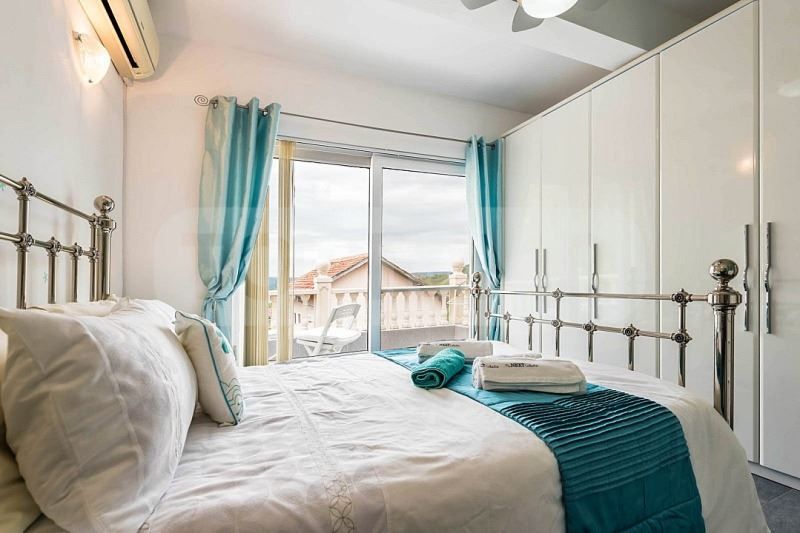 Продава се Къща в к.к. Албена - 185 кв.м за 1509 €/кв.м - Снимка #8