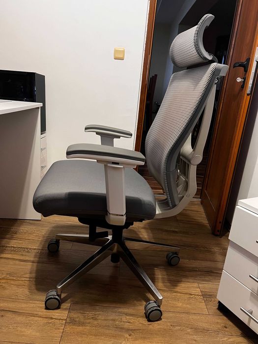 Ергономичен офис стол ERGO CHAIR 2