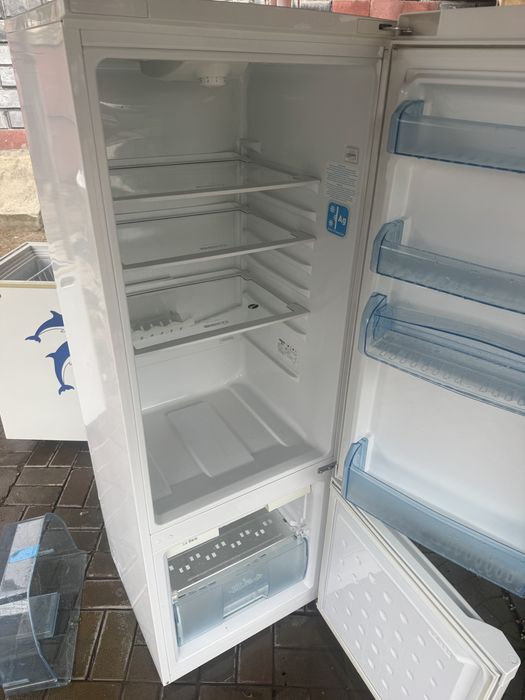 Холодильник BEKO