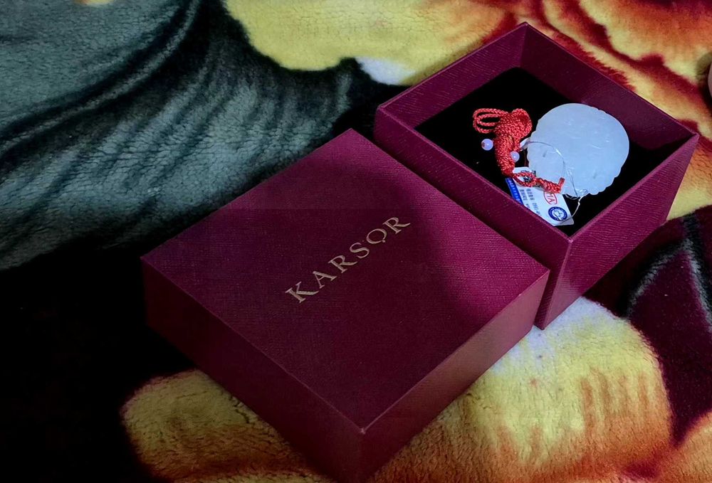 Нефритовый кулон от бренда KARSOR