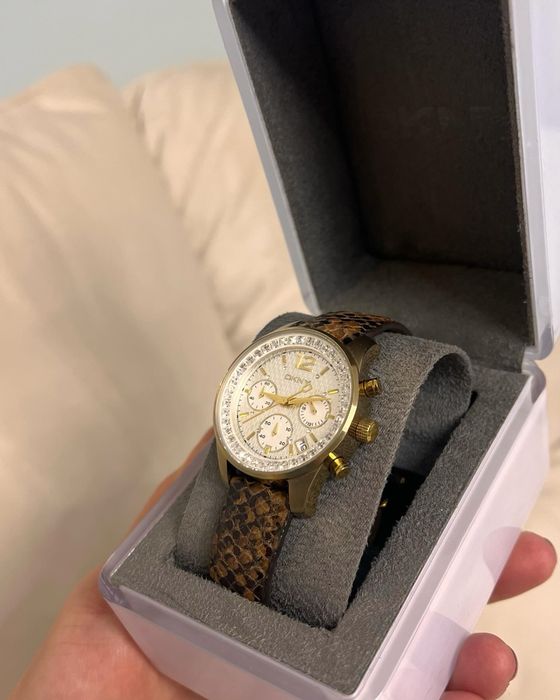 Часы женские брендовые DKNY