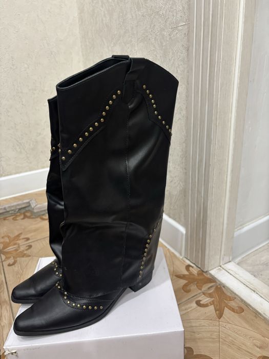 Продам  сапоги  казаки