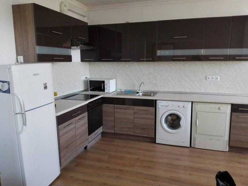 Двустаен апартамент във Възраждане