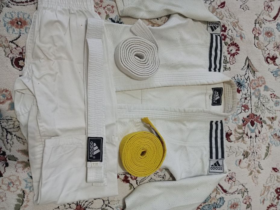 Продаю  детское кимано