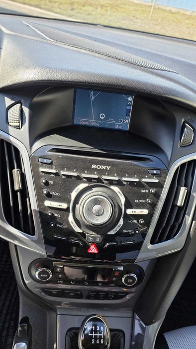 Ford Focus Mk3 2012 breack - 1.6 benzina