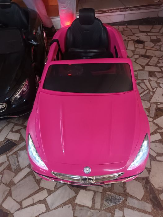 Електрически колички с дистанционно.