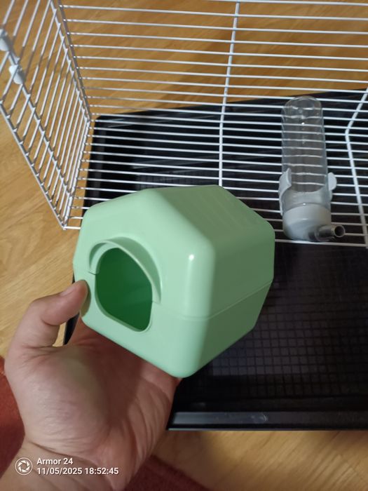 Cușcă pentru hamsteri