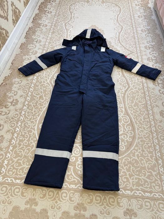 Продам спецодежда зимний комбинезон