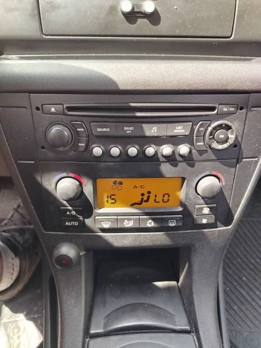 На части citroen c4 1.4 88k.c