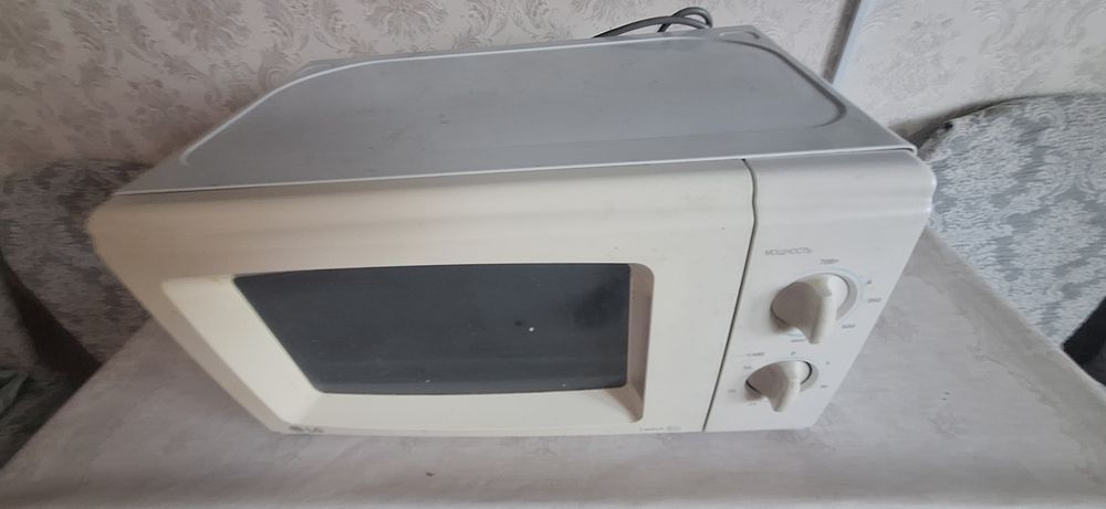 Продам микровалновку