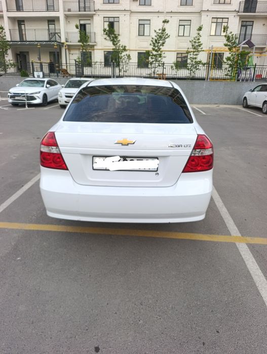 Nexia R3 срочно сотилади