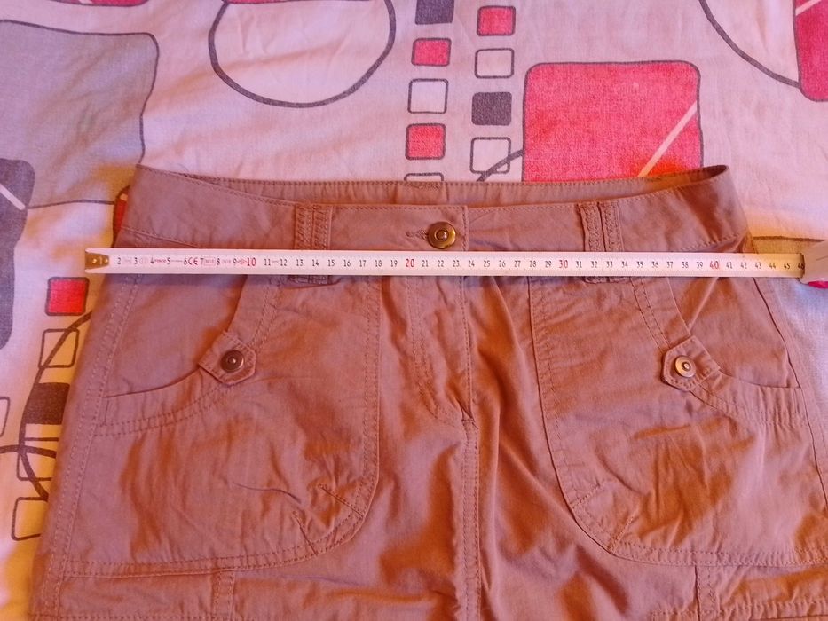 Къса пола кафяво бежова