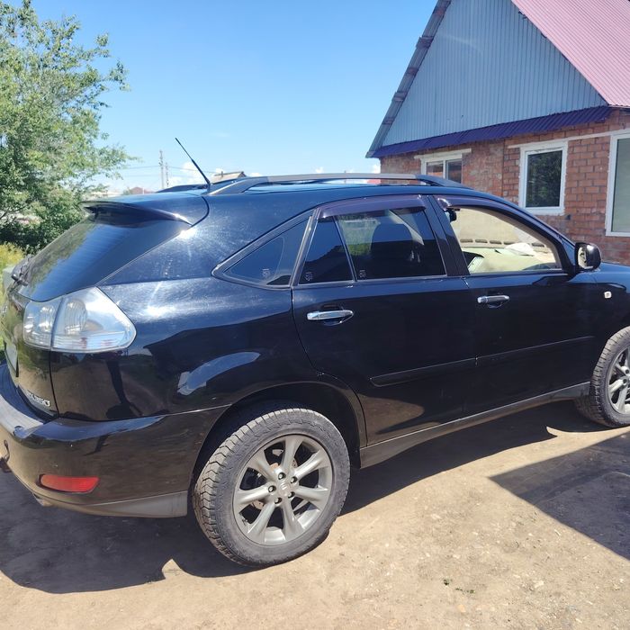 Продам lexus  rs 350