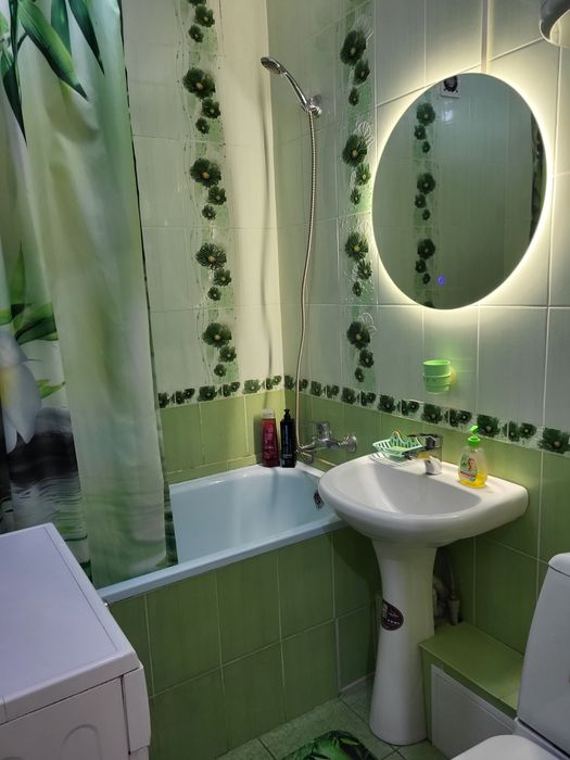 1комнотная квартира люкс.