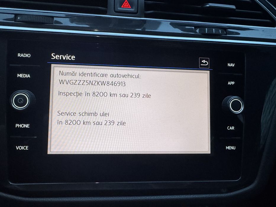 Tiguan R-Line -Volkswagen 4x4 2.0 TDI